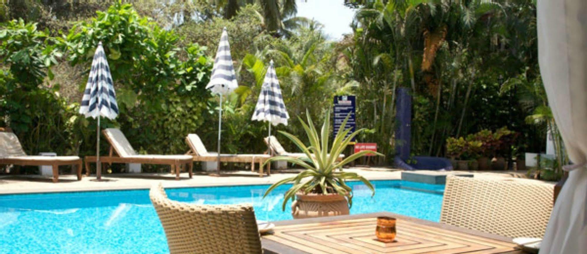 Casablanca Beach Resort Candolim Exterior photo